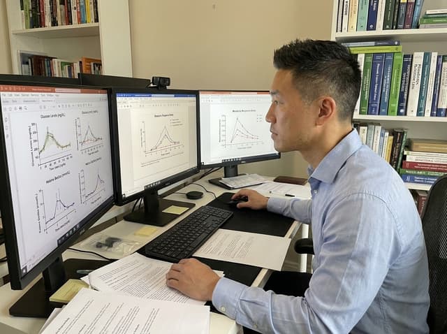 Alex Kim, photo 6